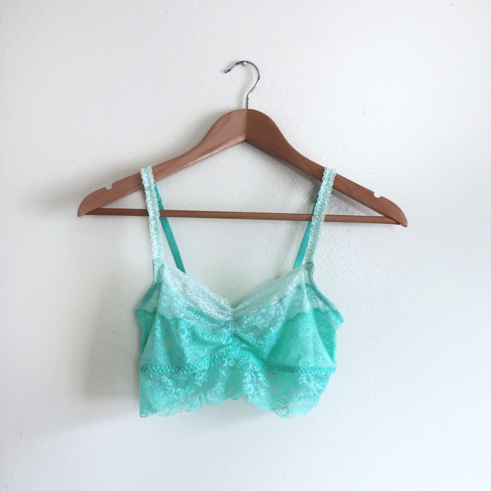 PINK Victoria's Secret Lace Bralette